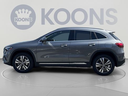 Used 2026 Mercedes-Benz GLA 250 4MATIC image 2
