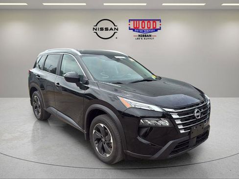 Used 2024 Nissan Rogue SV w/ SV Premium Package AWD/4WD image 2