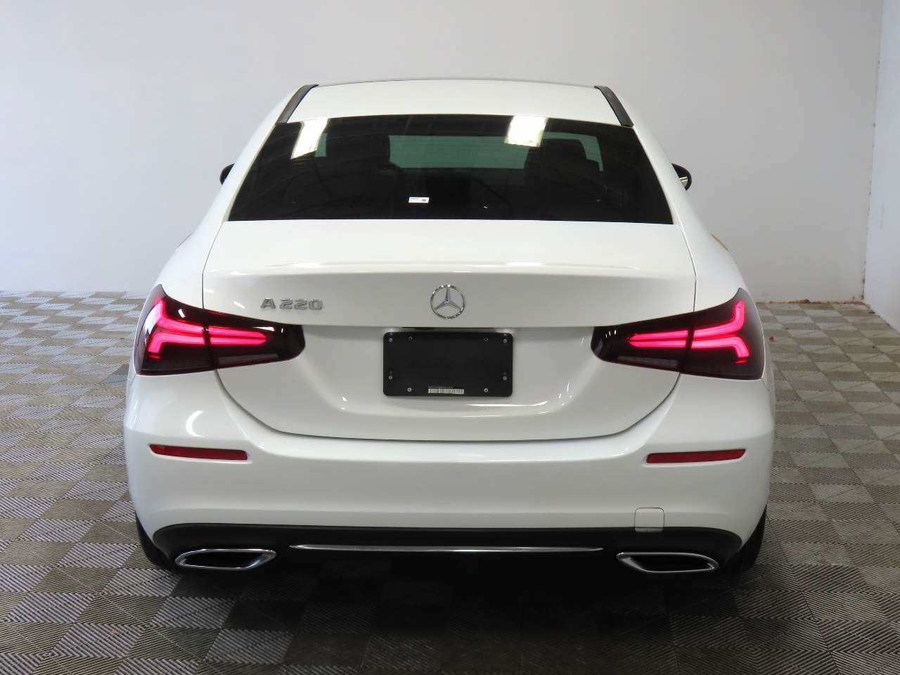 Used 2019 Mercedes-Benz A 220 image 4