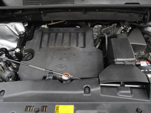 Used 2015 Toyota Highlander Limited AWD/4WD image 31