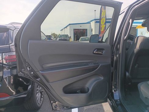 Used 2025 Dodge Durango GT AWD/4WD image 8