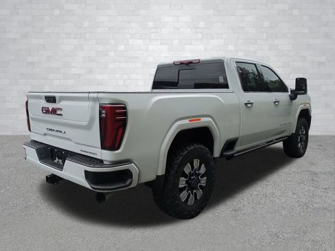 Used 2026 GMC Sierra 2500 Denali w/ Denali Reserve Package AWD/4WD image 5