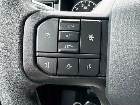 Used 2022 Ford F150 XL w/ STX Appearance Package RWD image 9