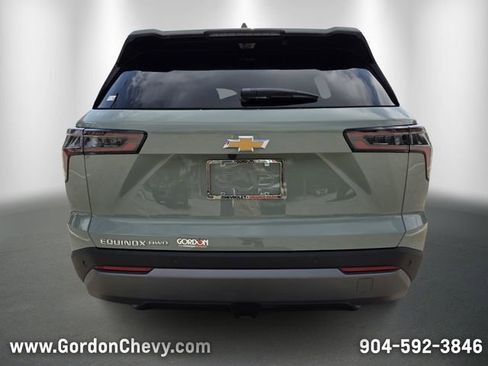 New 2026 Chevrolet Equinox LT w/ Convenience Package II image 5