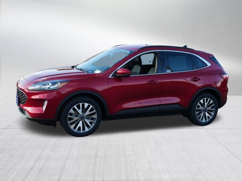Used 2020 Ford Escape Titanium AWD/4WD image 3