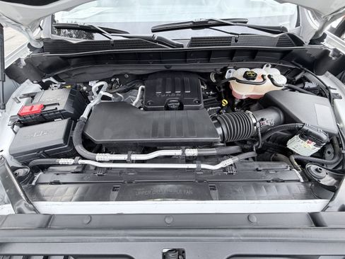 Used 2024 GMC Sierra 1500 Elevation image 11