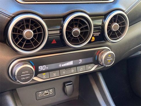 Used 2021 Nissan Sentra SV image 23