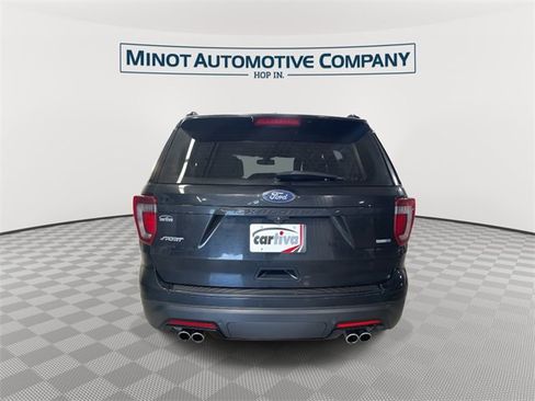 Used 2018 Ford Explorer Sport w/ Equipment Group 401A image 7