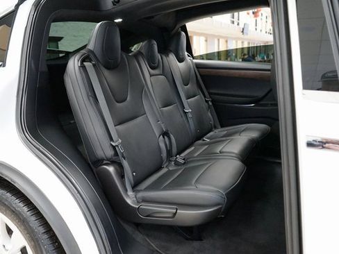 Used 2020 Tesla Model X Long Range image 59
