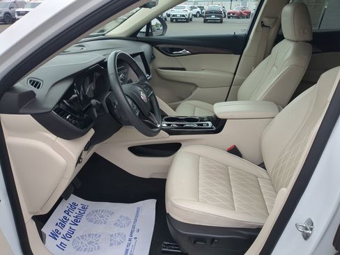Used 2023 Buick Envision Avenir AWD/4WD image 18