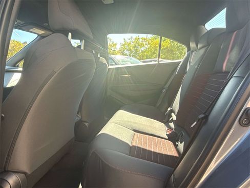 Used 2025 Toyota Corolla SE image 22