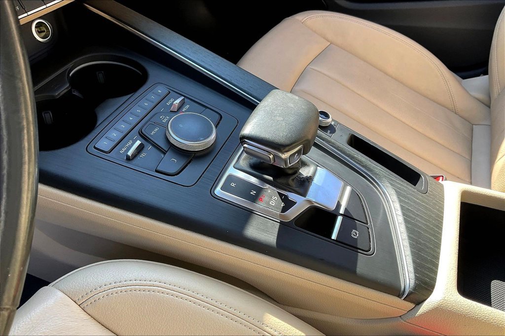 Used 2019 Audi A4 2.0T Premium w/ Convenience Package FWD image 16
