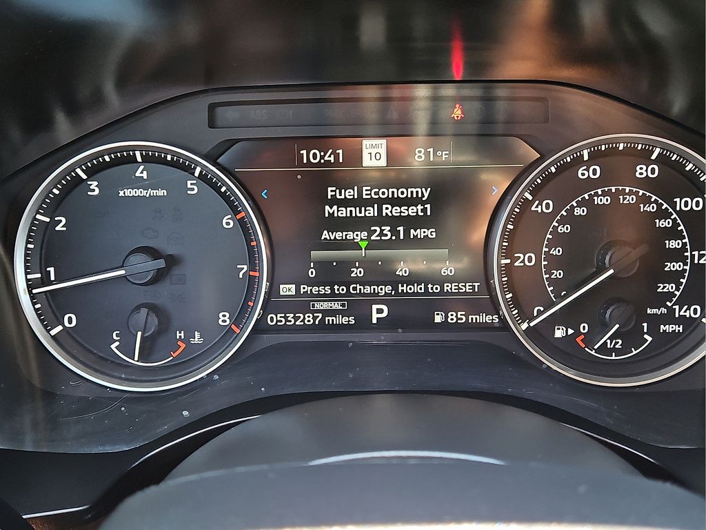 Used 2024 Mitsubishi Outlander AWD image 22