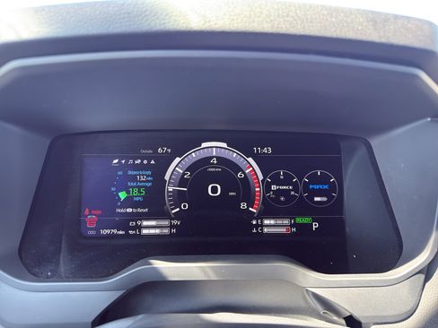 Used 2026 Toyota Sequoia SR5 AWD/4WD image 17
