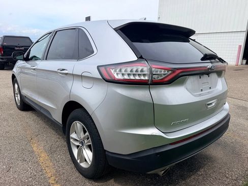 Used 2017 Ford Edge SEL w/ Canadian Touring Package AWD/4WD image 4