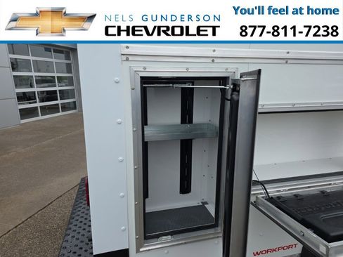 New 2025 Chevrolet Express 3500 w/ Power Convenience Package RWD image 9