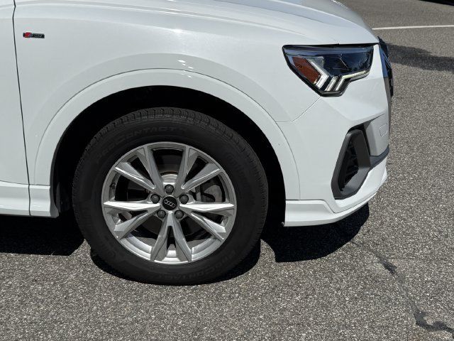Used 2022 Audi Q3 2.0T Premium Plus AWD/4WD image 11