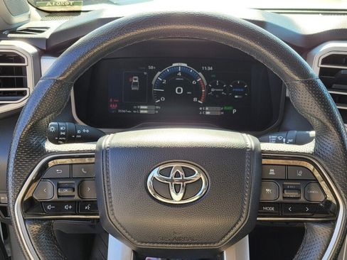 Used 2024 Toyota Tundra Limited AWD/4WD image 25