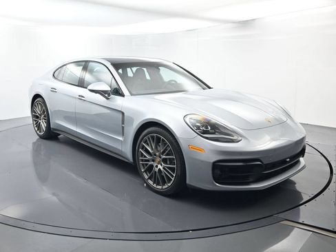 Certified 2023 Porsche Panamera Platinum Edition RWD image 17