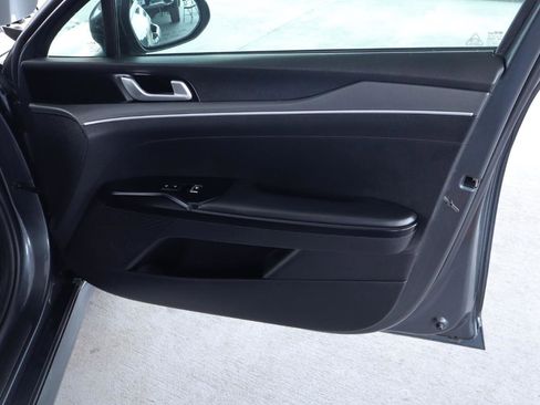 Used 2021 Kia K5 LXS FWD image 36