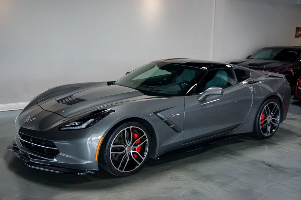 Used 2016 Chevrolet Corvette Stingray Coupe w/ 2LT Preferred Equipment Group RWD image 5