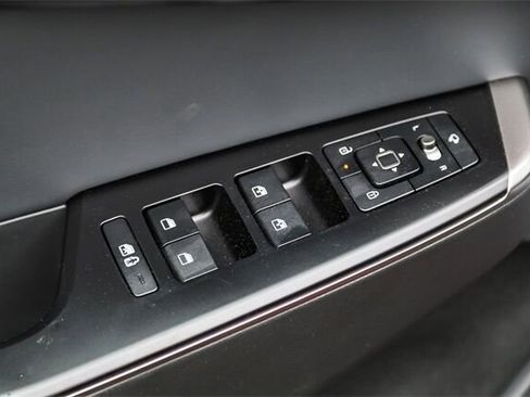 New 2025 Kia EV6 Light w/ Light LR Technology Package image 32