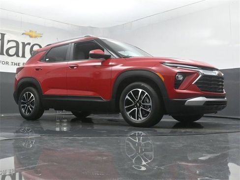 New 2026 Chevrolet TrailBlazer LT w/ LT Cold Weather Package image 2