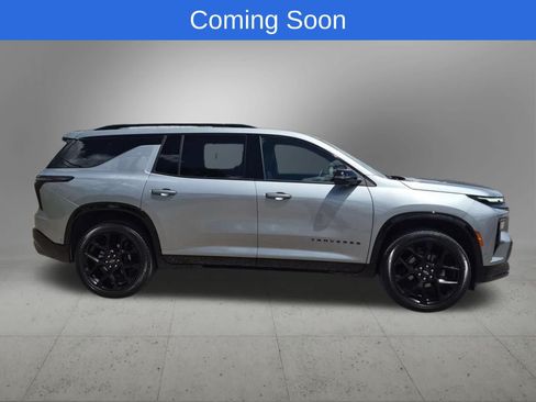 Used 2024 Chevrolet Traverse RS AWD/4WD image 7