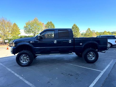 Used 2005 Ford F250 Harley-Davidson image 9