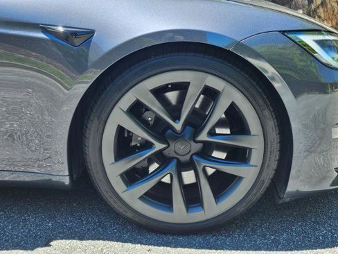Used 2023 Tesla Model S AWD/4WD image 17