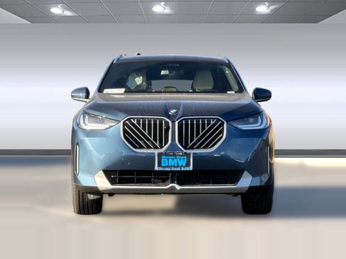 Used 2026 BMW X3 xDrive30 w/ Premium Package image 5