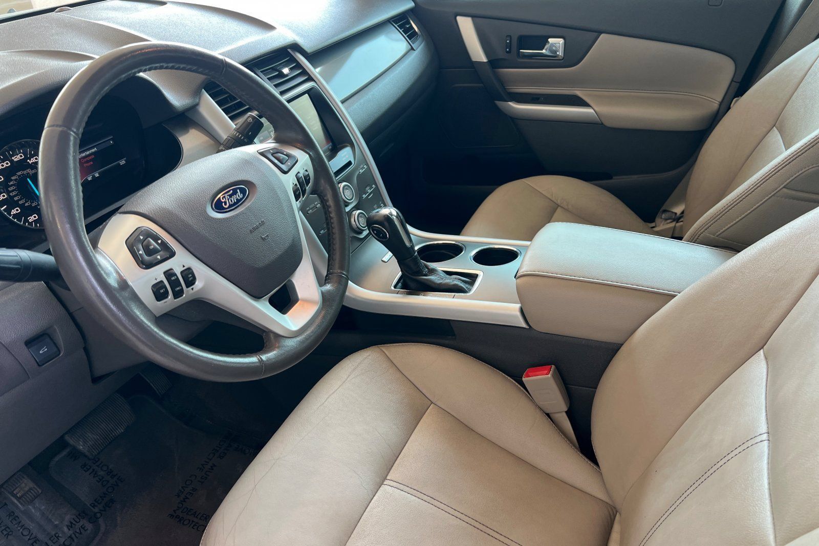 Used 2014 Ford Edge SEL w/ Equipment Group 205A AWD/4WD image 4