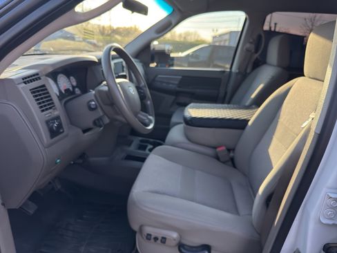 Used 2007 Dodge Ram 2500 Truck SLT image 8