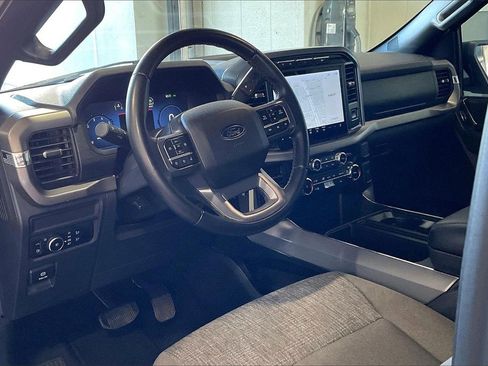 Used 2024 Ford F150 XLT w/ Mobile Office Package image 4