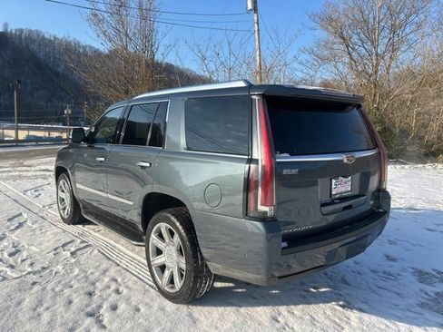 Used 2020 Cadillac Escalade Luxury image 5