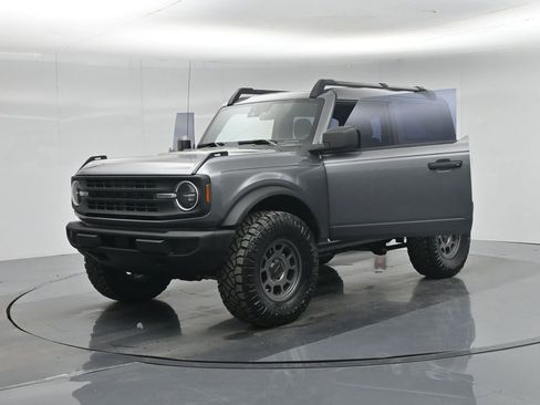 Used 2021 Ford Bronco Base image 27