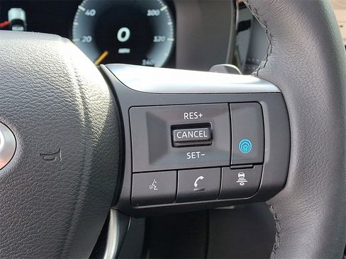 Certified 2025 INFINITI QX60 Luxe image 25