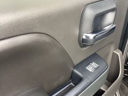 Used 2018 Chevrolet Silverado 1500 LT image 20