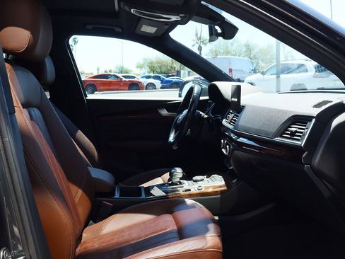 Used 2018 Audi Q5 2.0T Premium Plus w/ Premium Plus Package image 37