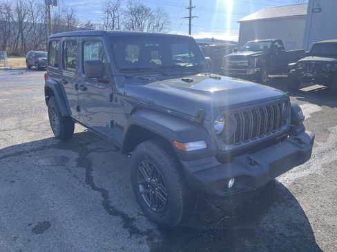 New 2026 Jeep Wrangler Unlimited Sport image 8