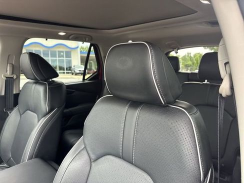 Certified 2025 Honda Pilot Elite image 11