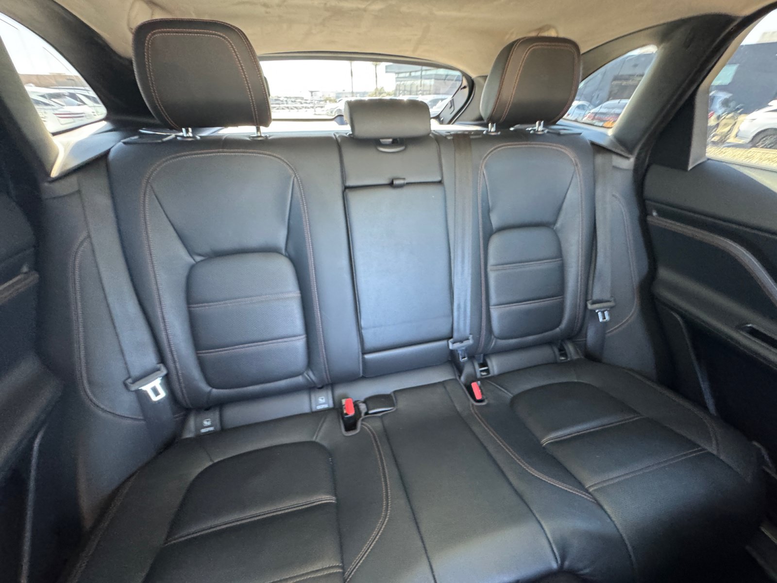 Used 2020 Jaguar F-PACE Prestige AWD/4WD image 18