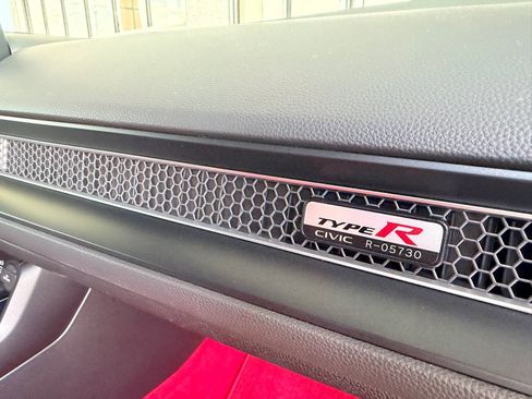 Used 2023 Honda Civic Type R image 24