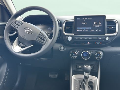 New 2026 Hyundai Venue SEL FWD image 10
