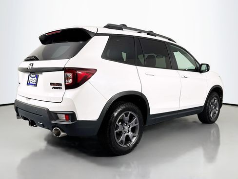 Certified 2024 Honda Passport TrailSport image 5