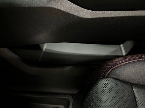 New 2026 Chevrolet Equinox RS AWD/4WD image 24