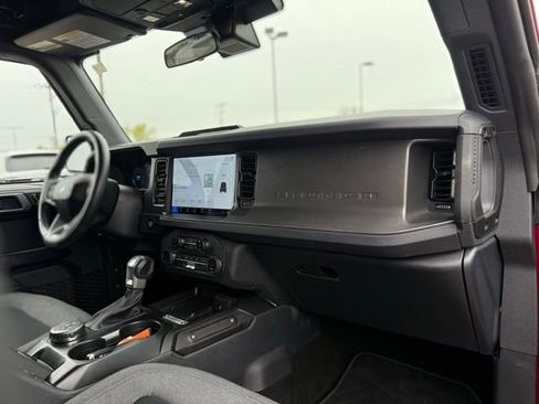 Certified 2025 Ford Bronco Big Bend AWD/4WD image 17