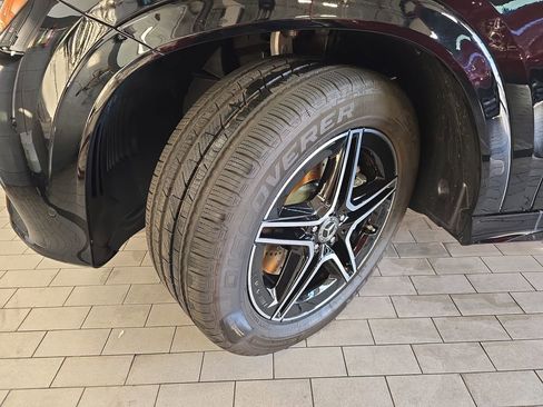 Certified 2025 Mercedes-Benz GLE 350 4MATIC image 38