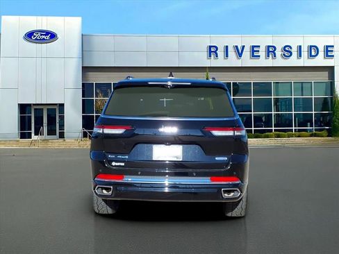 Used 2021 Jeep Grand Cherokee L Overland w/ Luxury Tech Group IV image 6