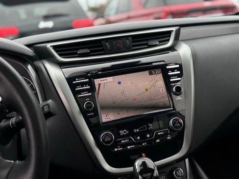 Used 2024 Nissan Murano SL AWD/4WD image 3